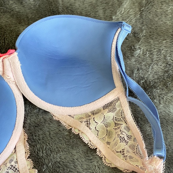 Victoria’s Secret Dream Angels Push-up bra - Picture 5 of 6